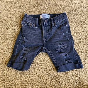 Boys Destroyed Demin Shorts Abercrombie